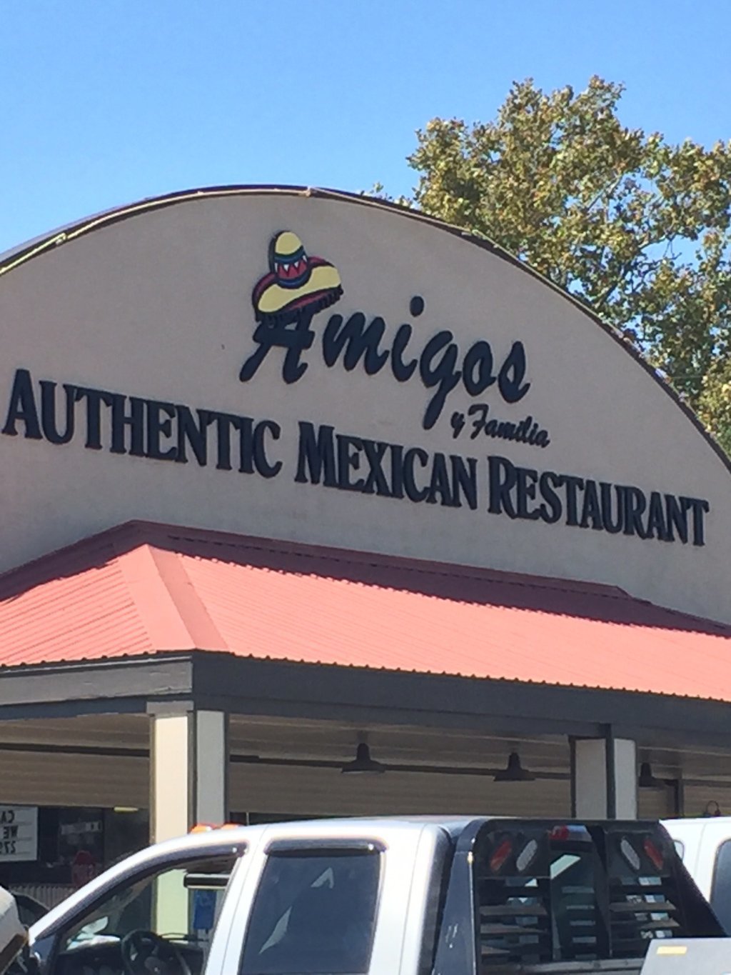 Amigos y Familia Mexican Restaurant